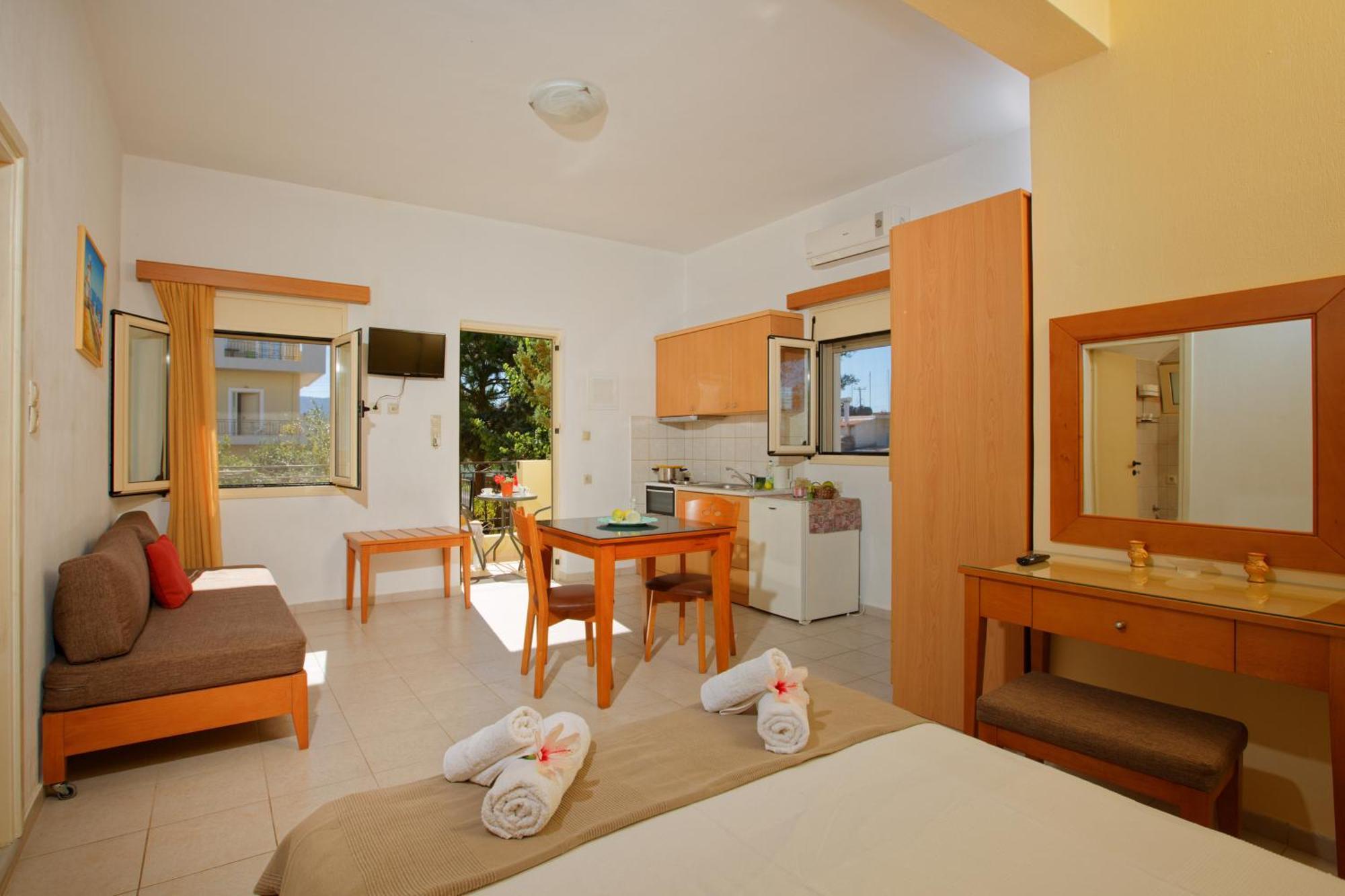 Fotis Studios Apartments Gouves Extérieur photo